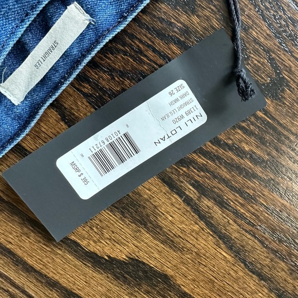 Nili lotan jeans. Cropped. Fits small. Never worn - Picture 3 of 4